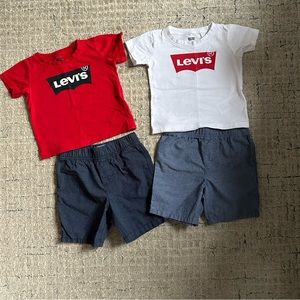 2 Levi’s outfits